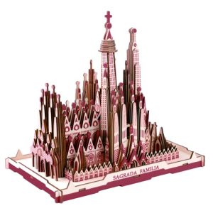 Sagrada Familia (Barcelone) en bois